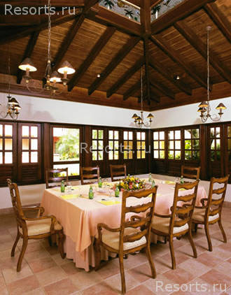 Costa Caribe Coral by Hilton 14
